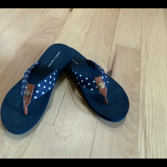 Tommy Hilfiger Shoes - New Tommy Hilfiger Navy Blue flip flops